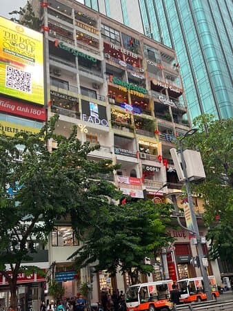 % 아라비카 · 더 카페 아파트먼트 — photo 2
