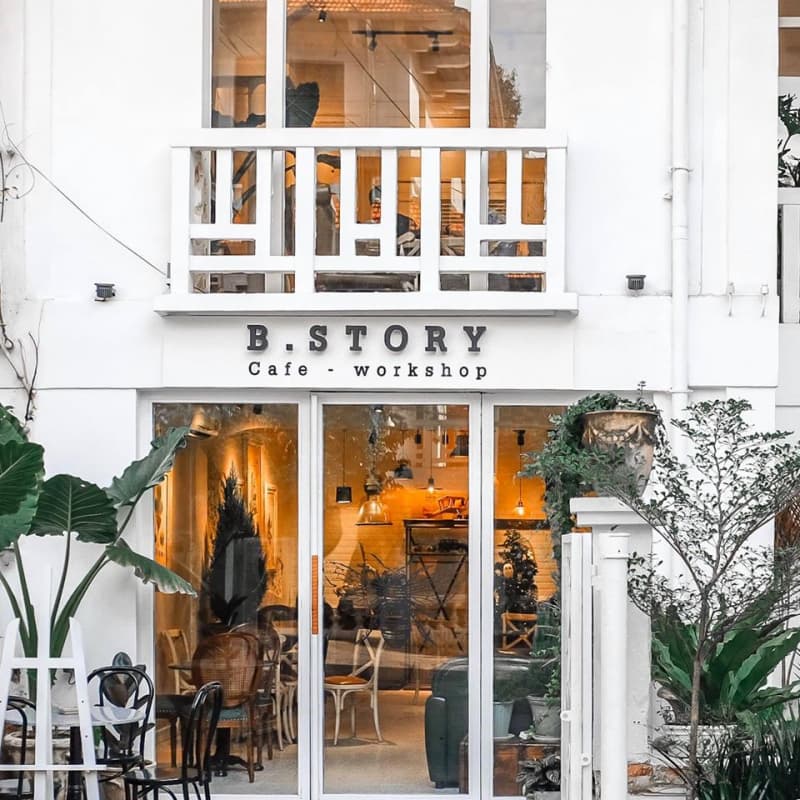 B.Story Café — photo 3