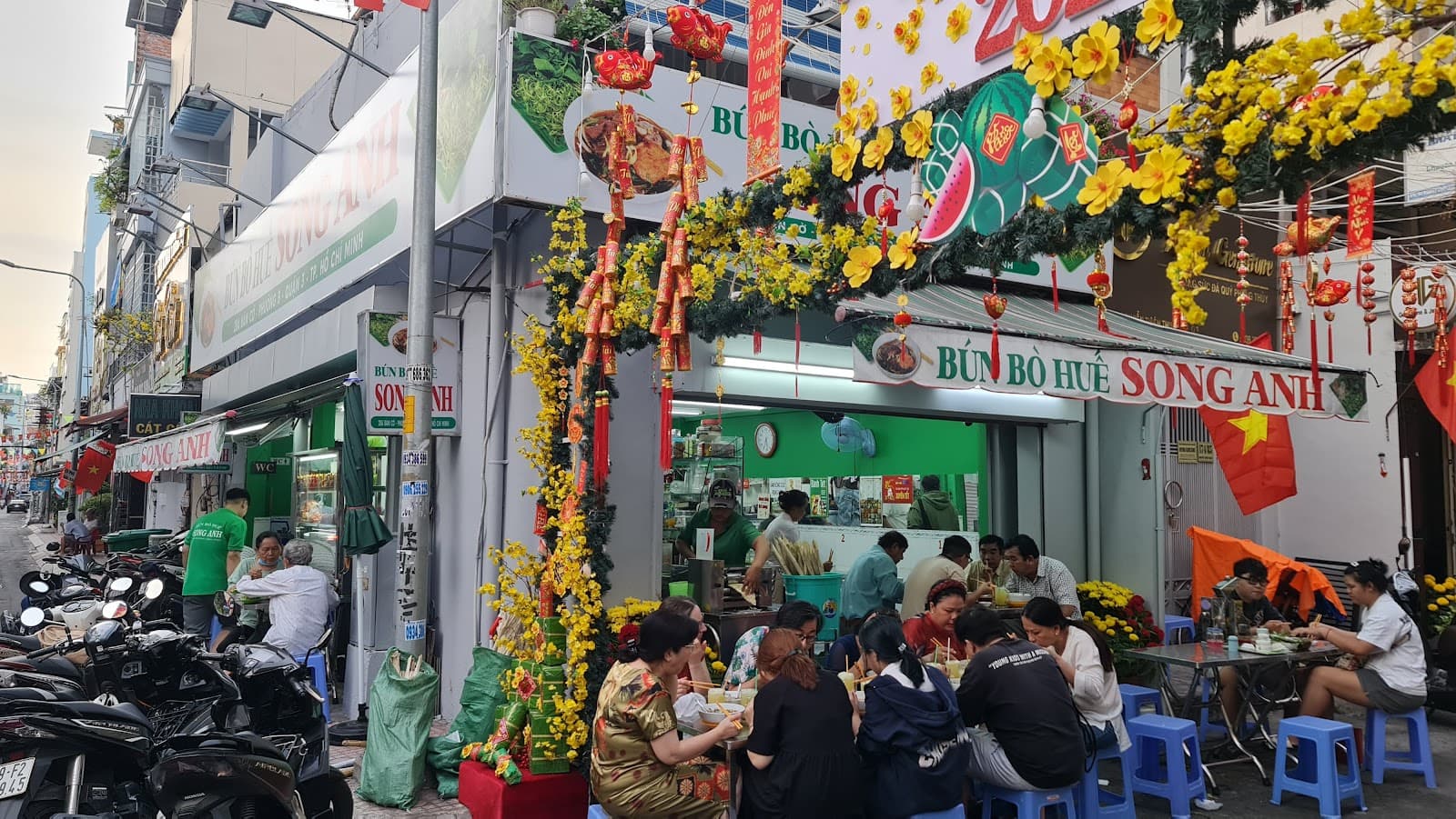 Bún Bò Huế SONG ANH — photo 4