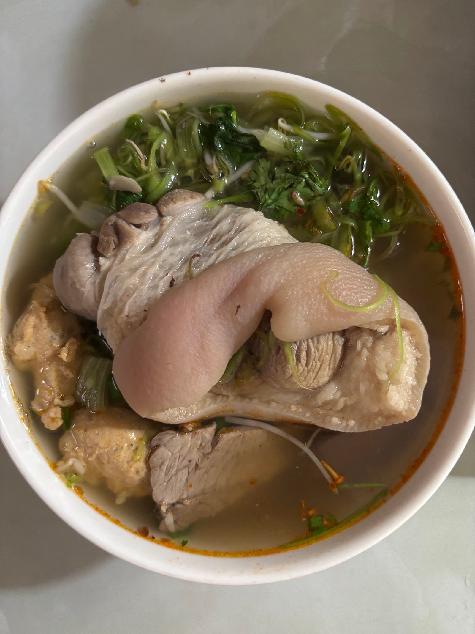 Bún Bò Huế Út Hưng — photo 4