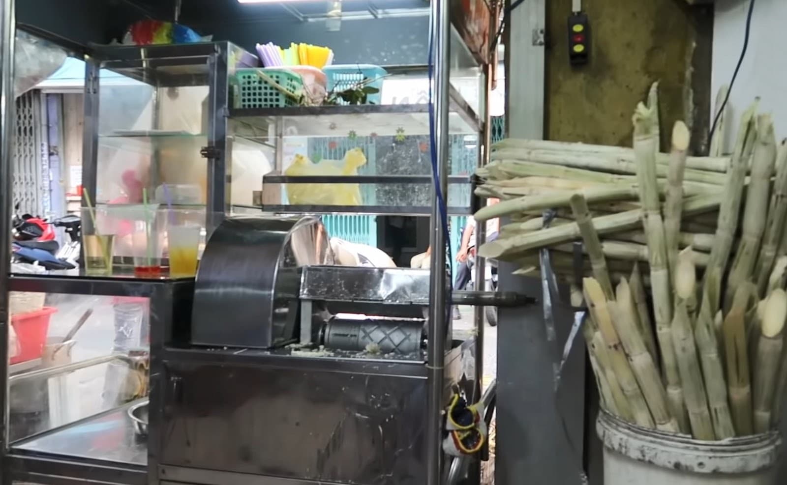 Bún Riêu Cua Ốc Cô Thủy — photo 4