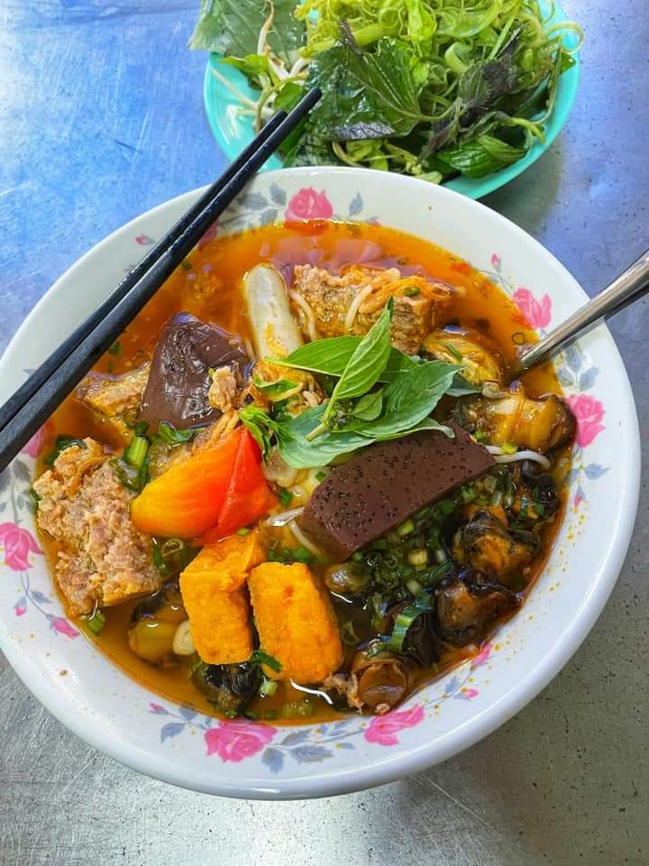 Quán Bún Riêu 75 Hòa Hưng — photo 2