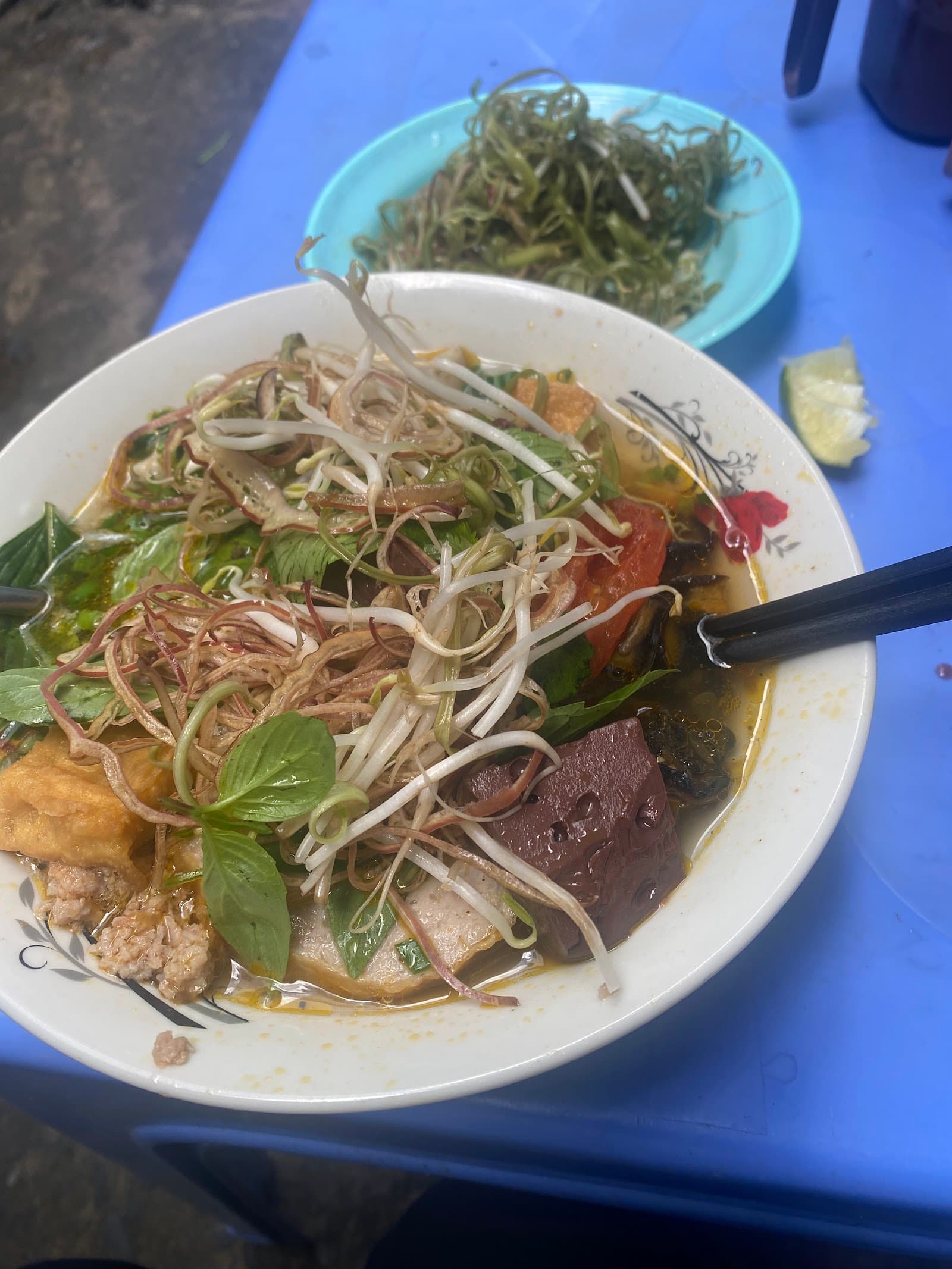 Quán Bún Riêu 75 Hòa Hưng — photo 3
