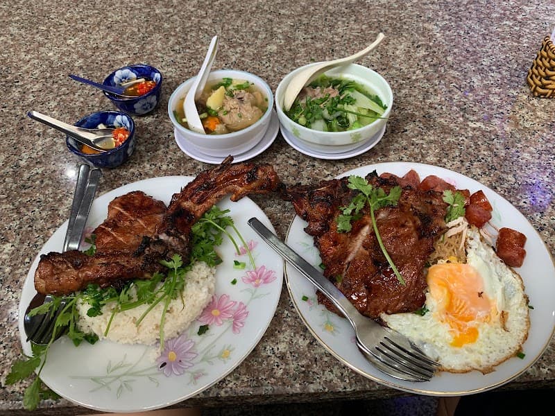 Cơm Tấm Nguyễn Văn Cừ — photo 2