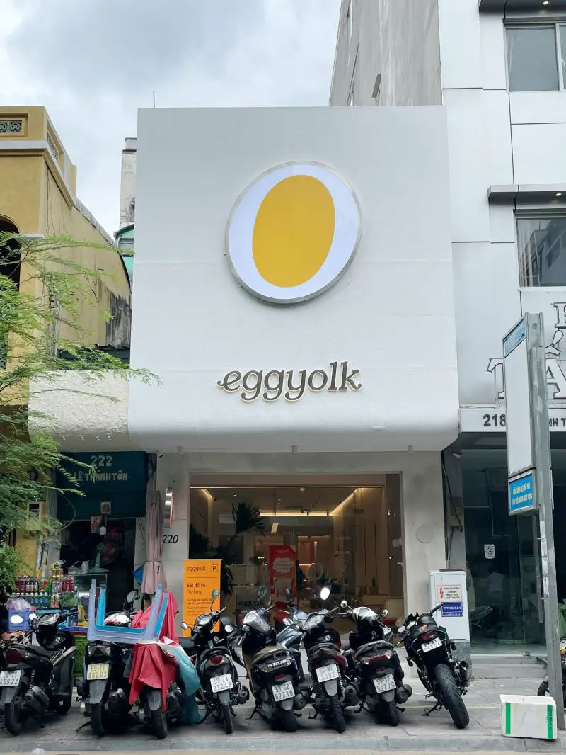 Eggyolk Coffee — photo 1