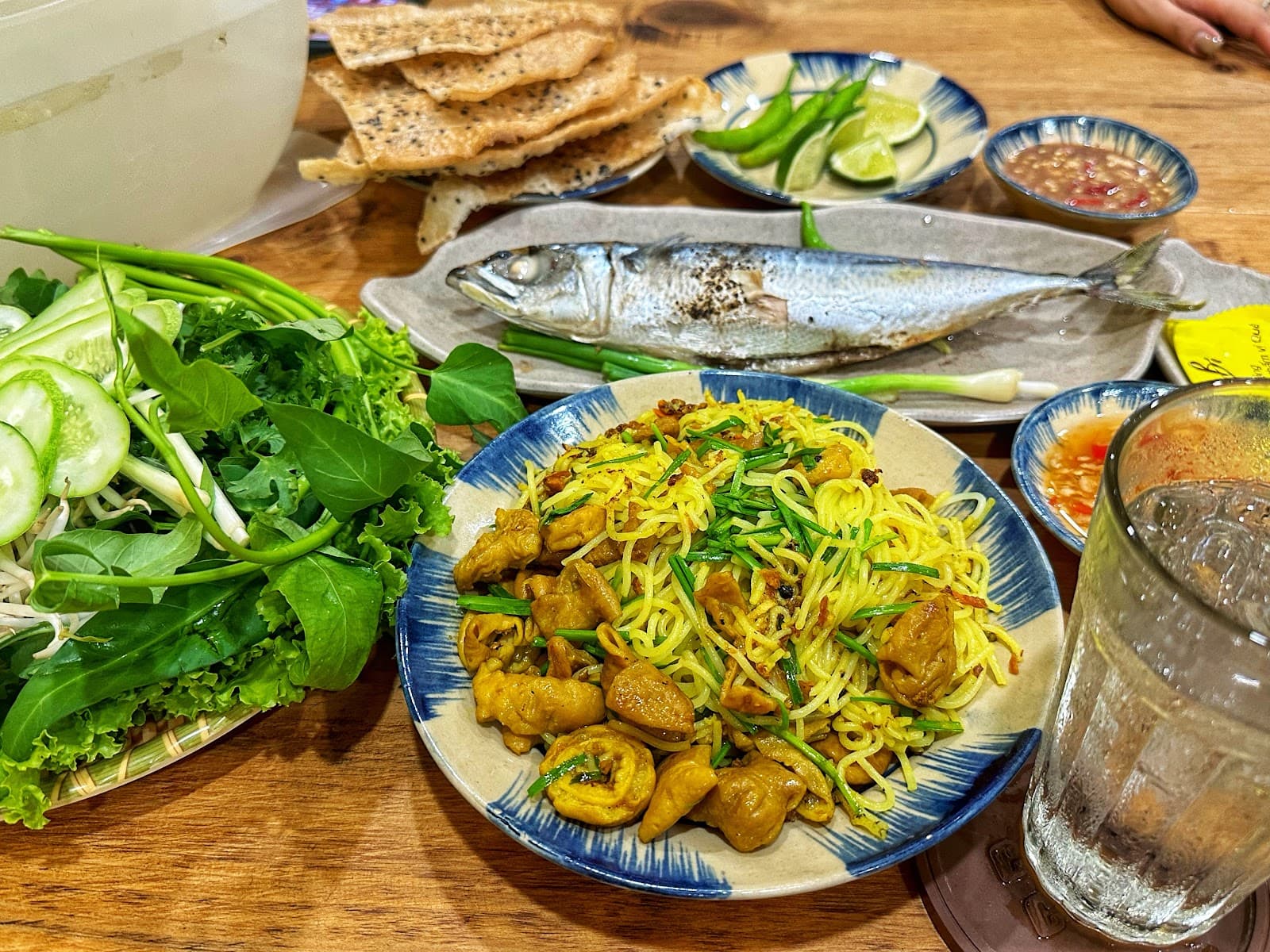 Tiệm Mì Quảng Thím Bi — photo 4