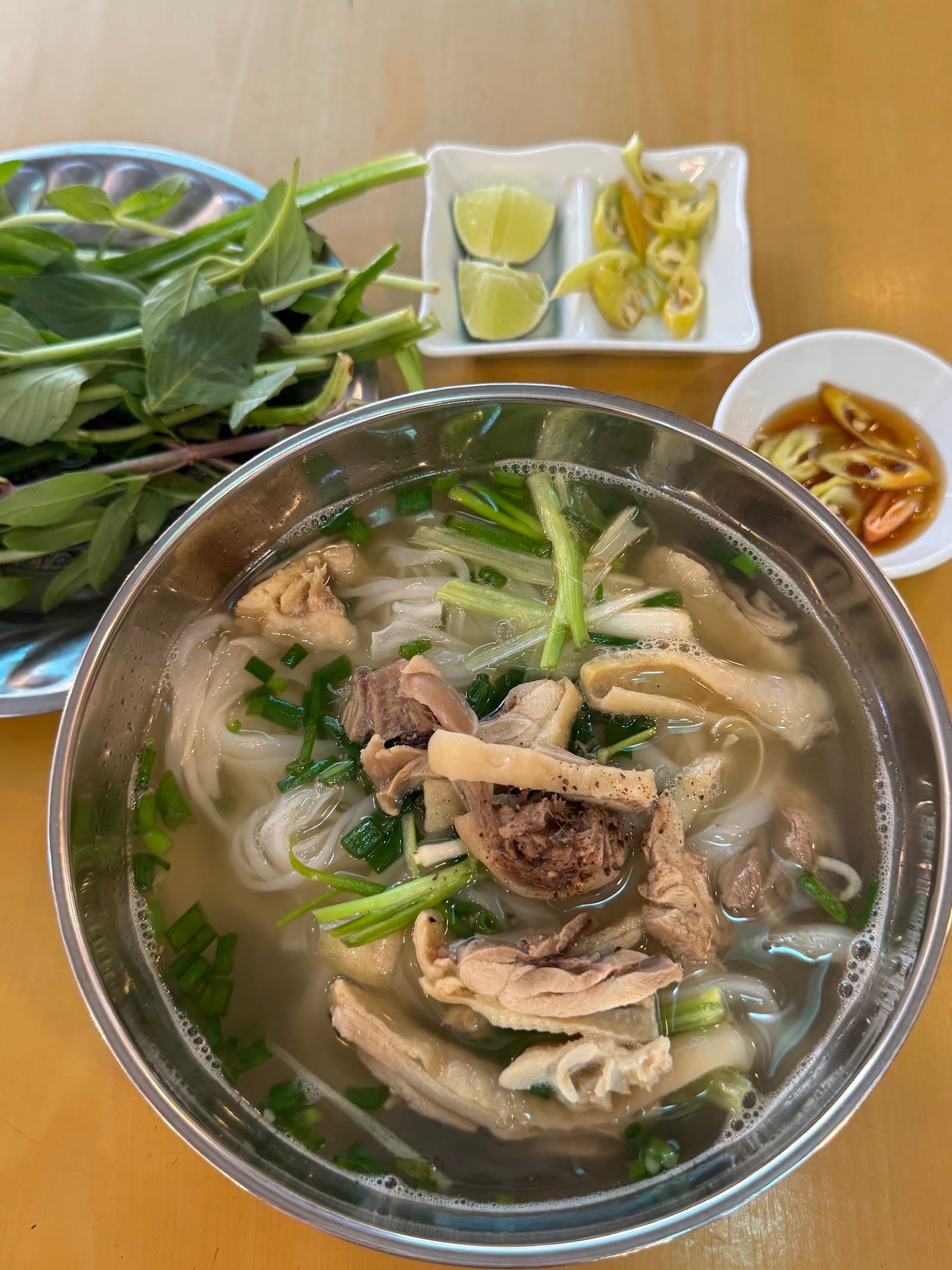 Phở Ông Năm — photo 4