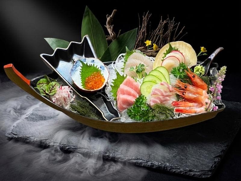 La Phong Sushi House — photo 4