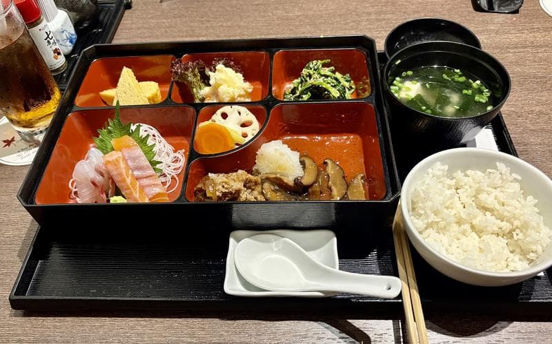 La Phong Sushi House — photo 5