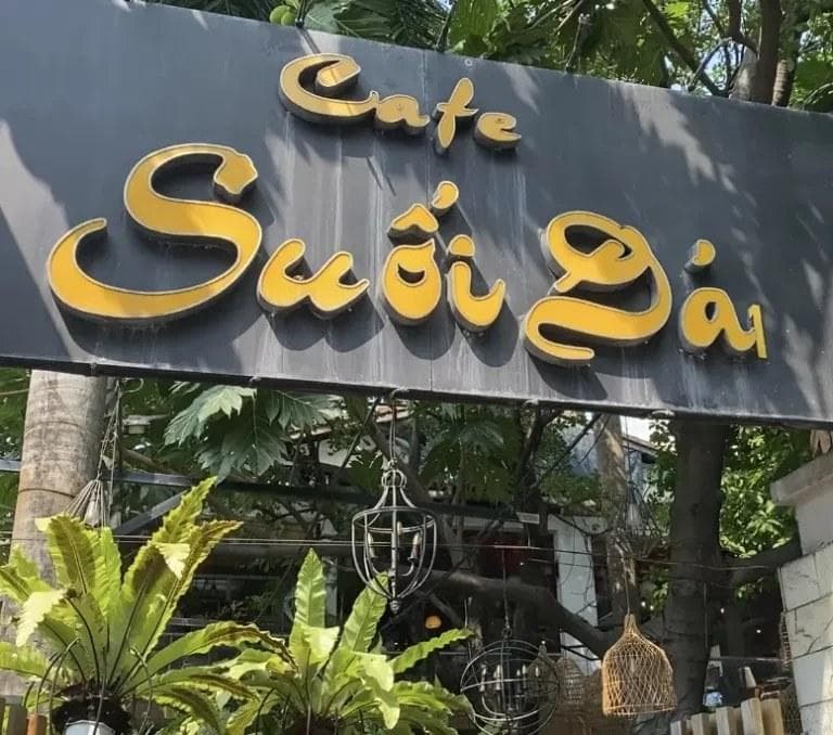Cafe Suối Đá