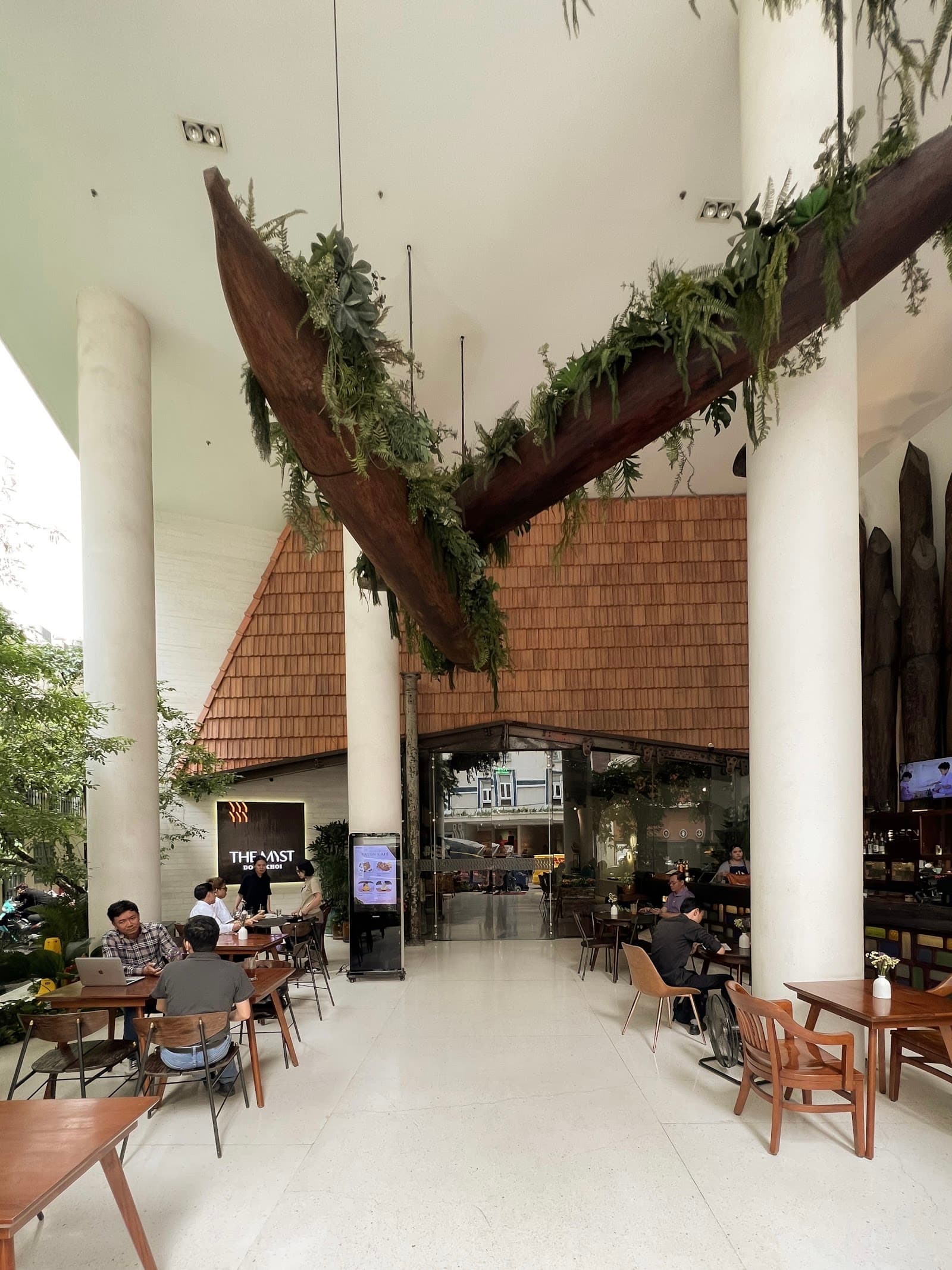 Bason Café — photo 3