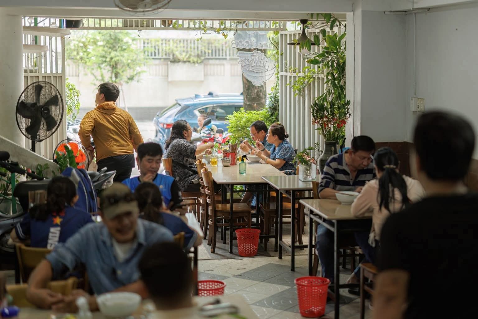 BÚN BÒ HUẾ ĐÔNG BA - Since 1998 — photo 3
