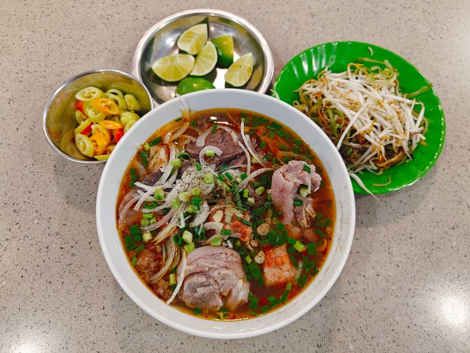BÚN BÒ HUẾ ĐÔNG BA - Since 1998 — photo 5