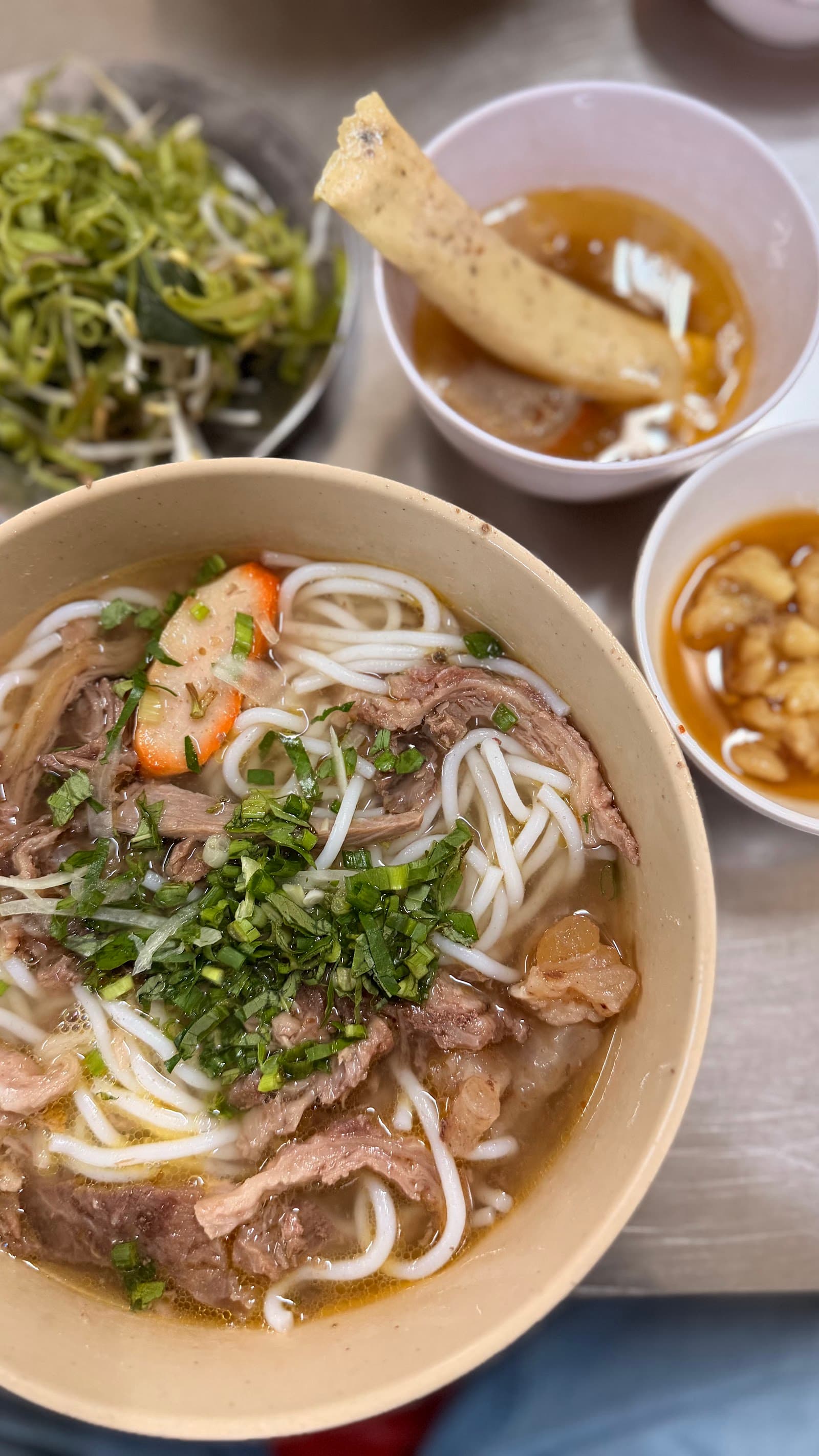 Bún Bò Huế Mỡ Nổi Cô Như — photo 6