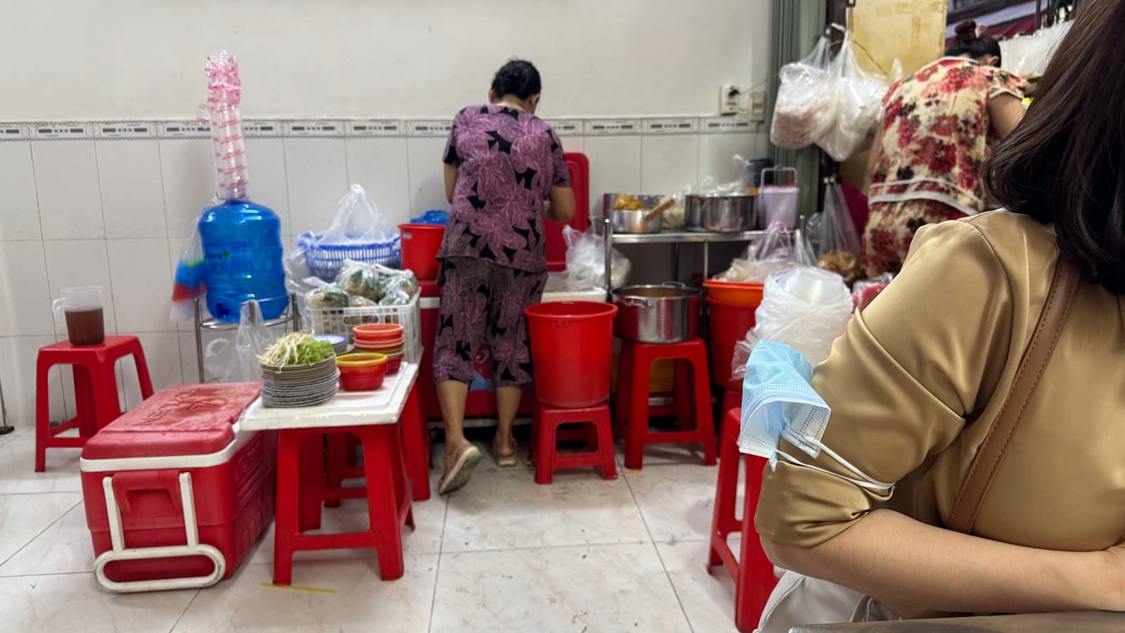 Mai Quan Bun Rieu