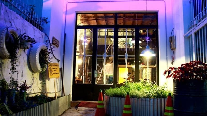 Cashflow Boardgame Cafe — photo 4