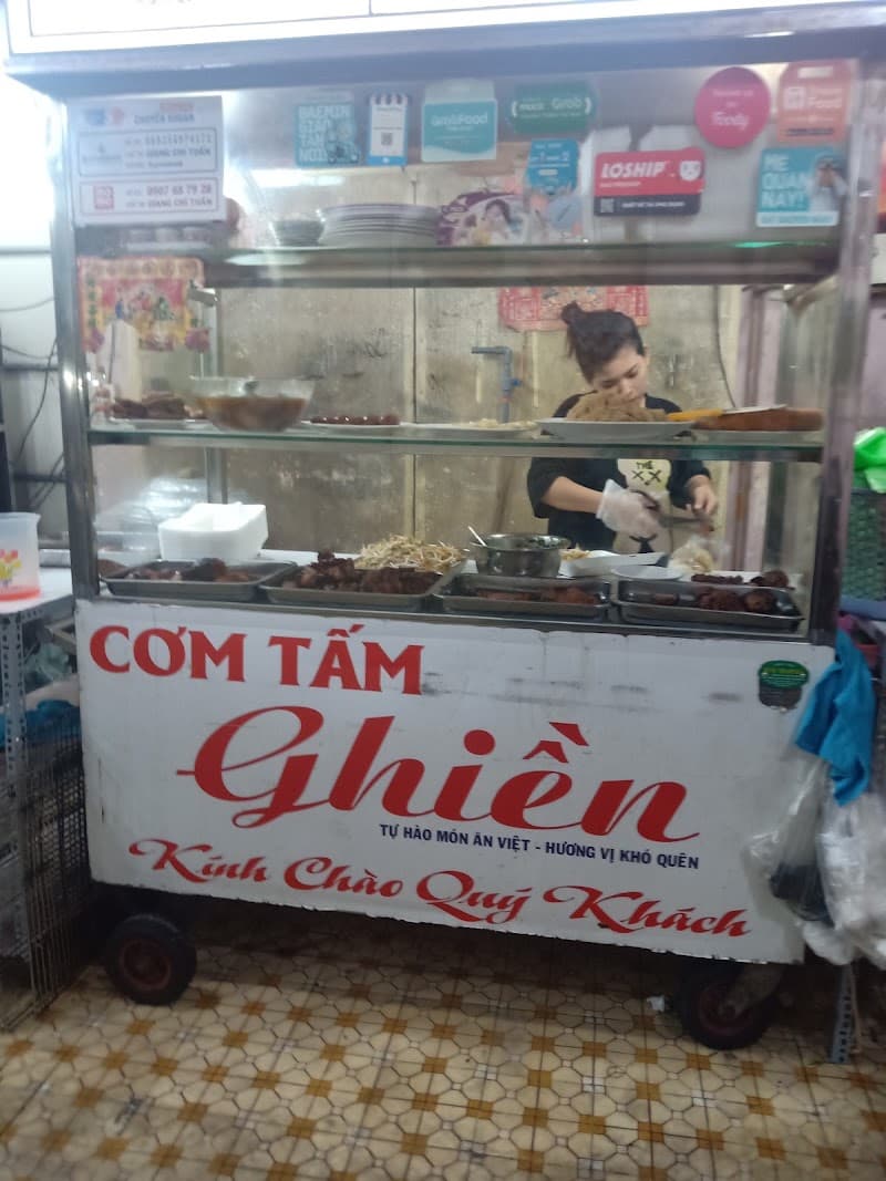 Cơm Tấm Ghiền — photo 2