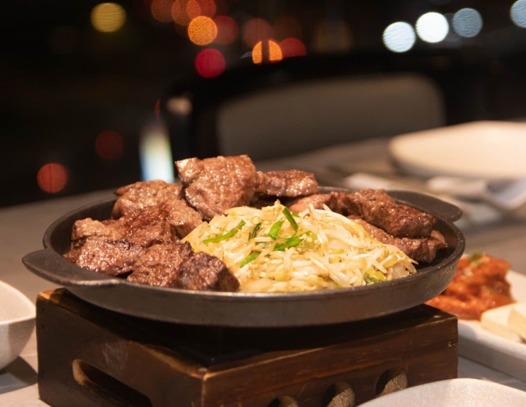 Thịt bò nướng than hoa tại Midam