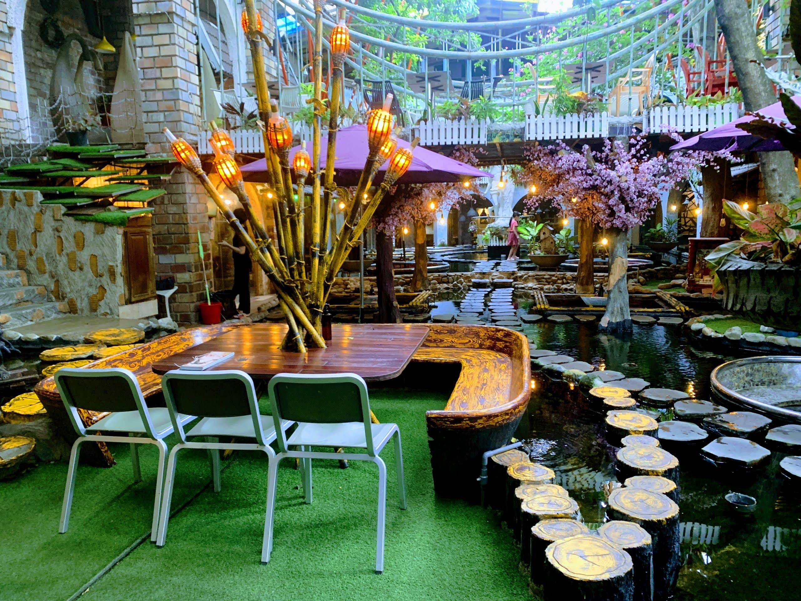 Oasis Cafe — photo 1