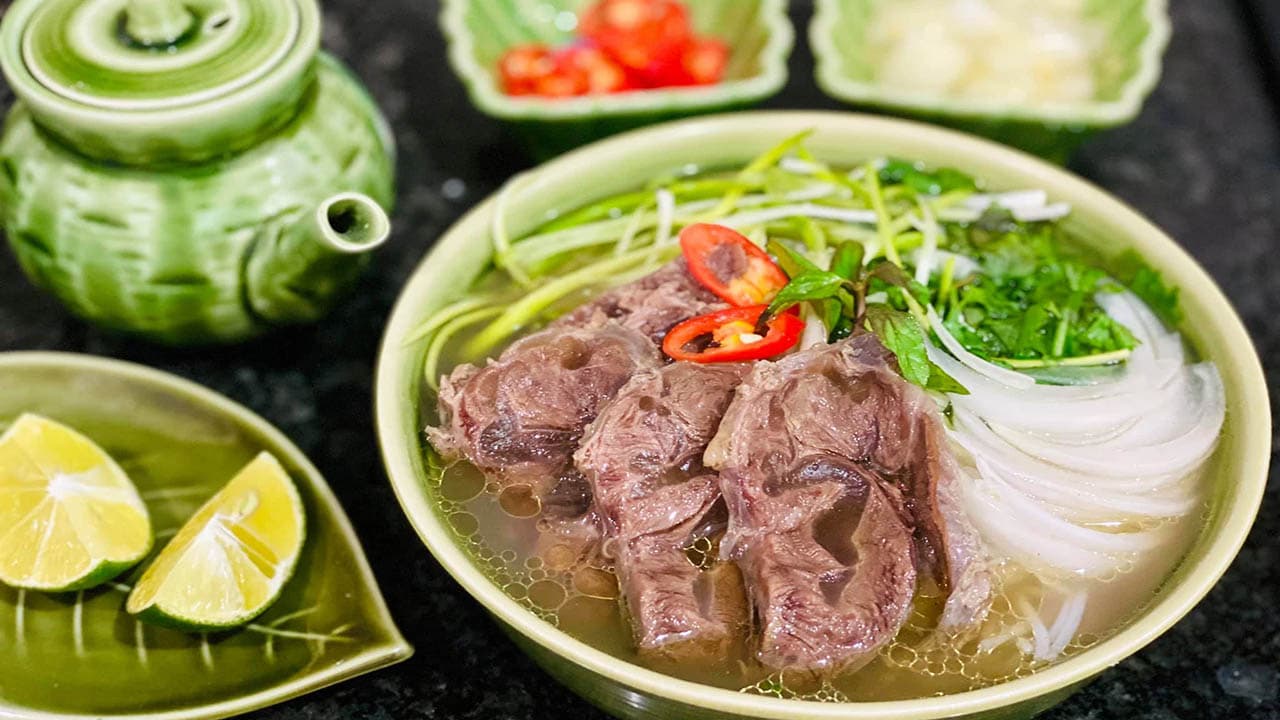 Pho Hang Nam Dinh