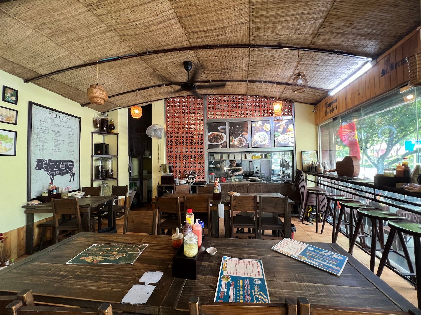 Xưởng Phở 118 - Lẩu Bò — photo 2