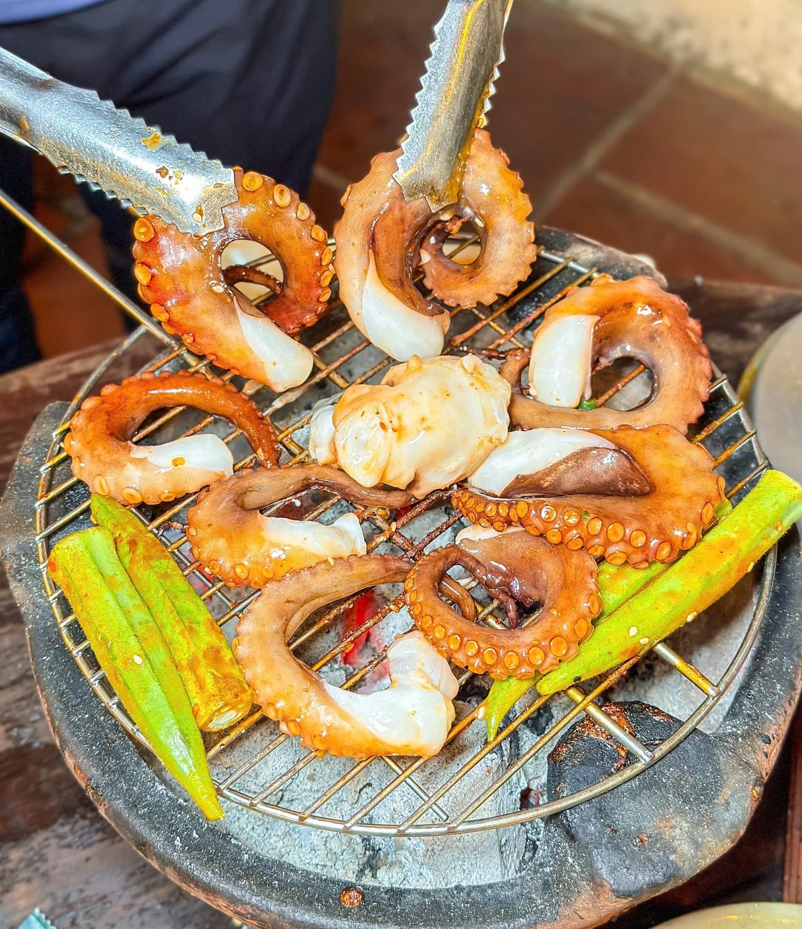 Tiệm Lẩu Nướng Má Hai — photo 6