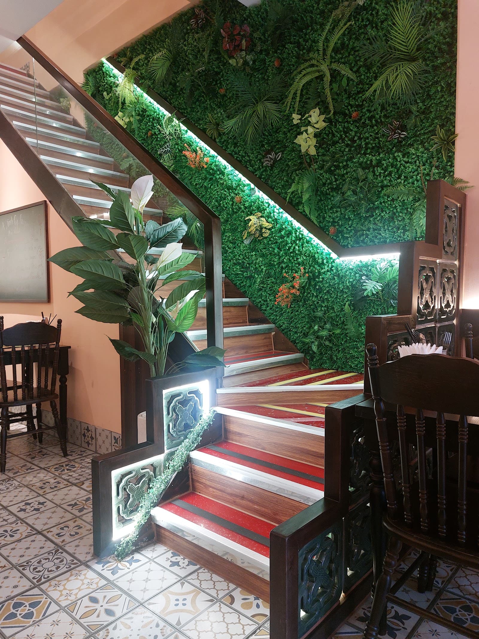 A Taste of Saigon - Ben Thanh — photo 2