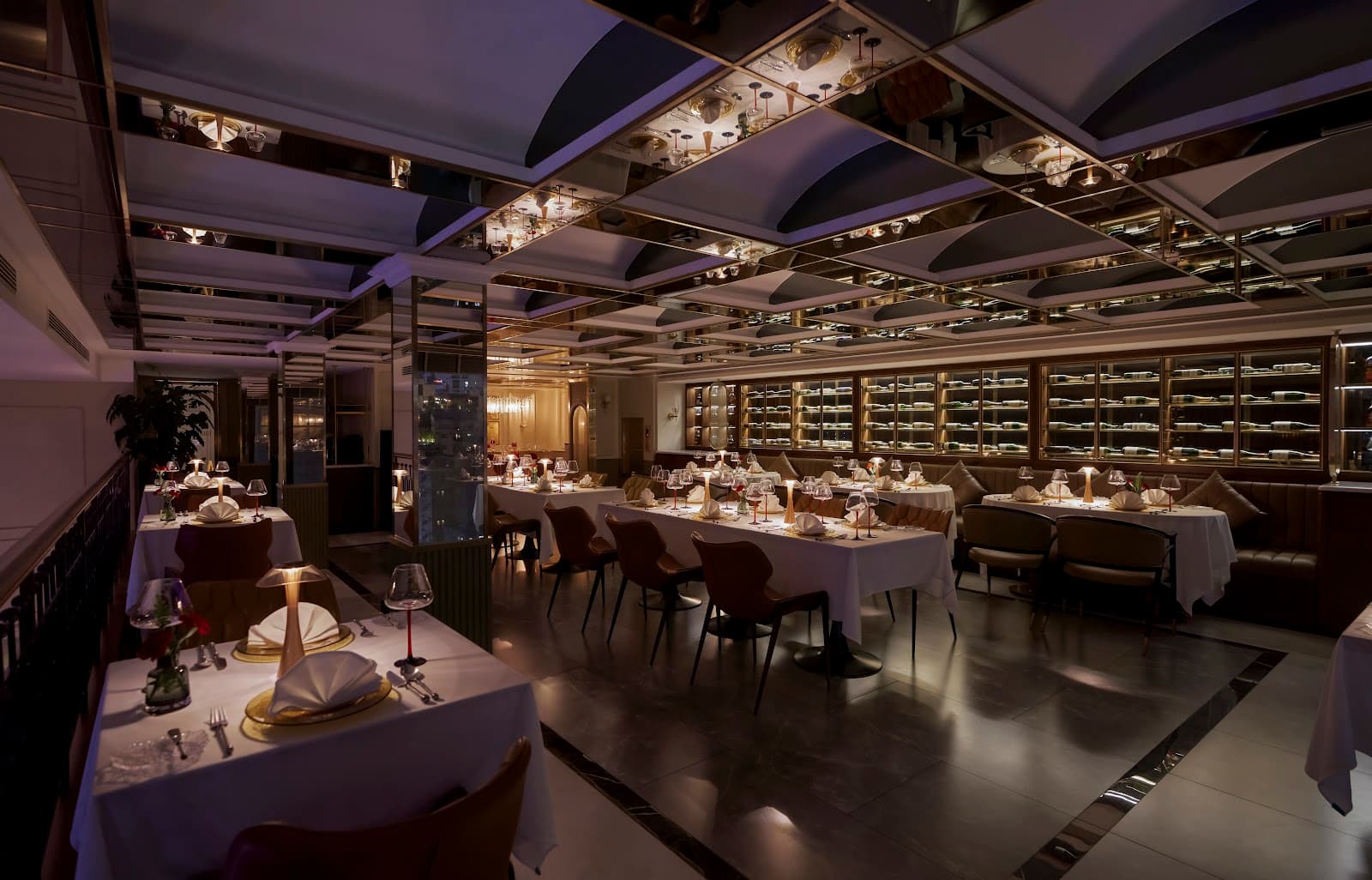 Cloud Nine Restaurant Sai Gon — photo 3