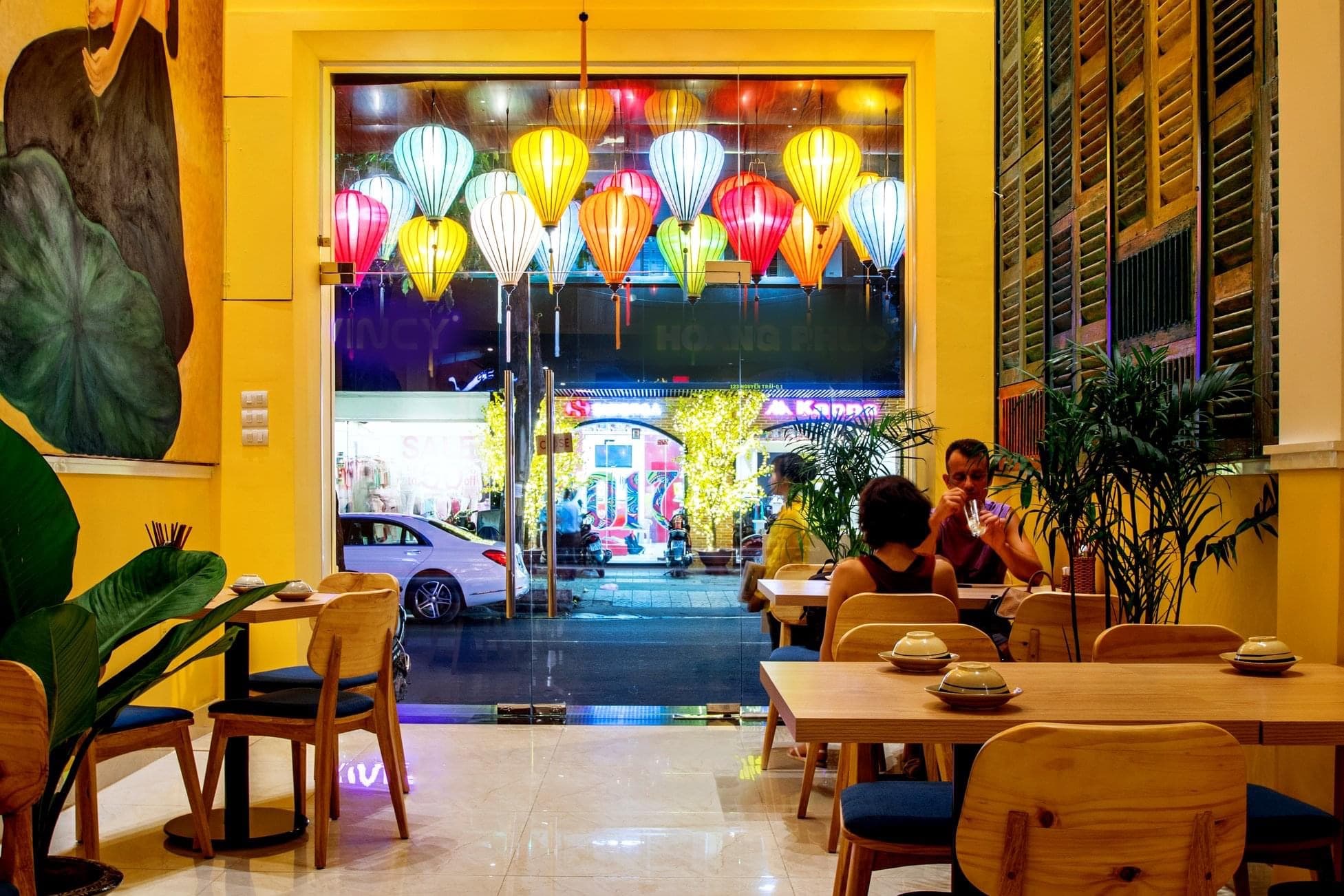 Đèn Lồng - Home Cooked Vietnamese Restaurant — photo 1