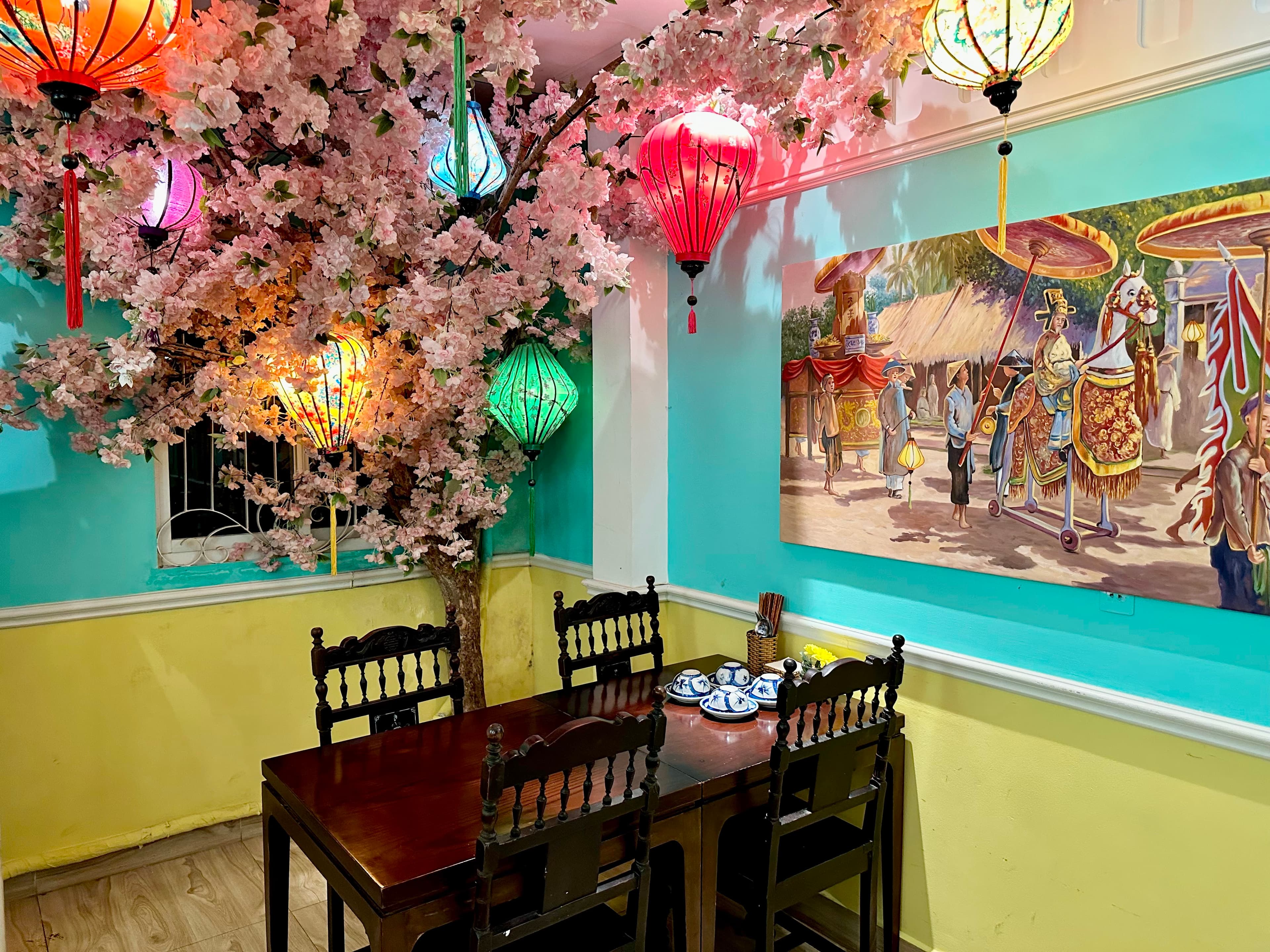 Đèn Lồng - Home Cooked Vietnamese Restaurant — photo 2