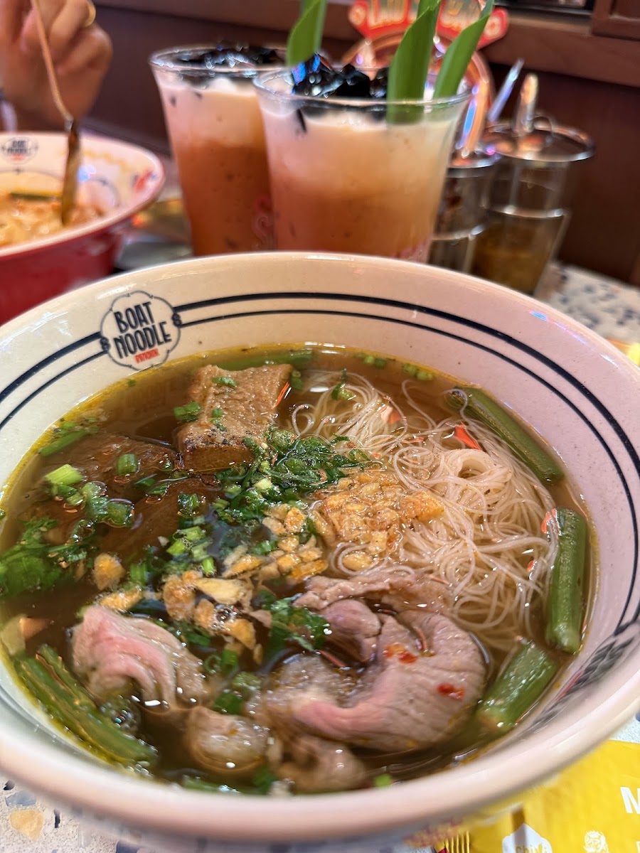 Tô mì thuyền bò
