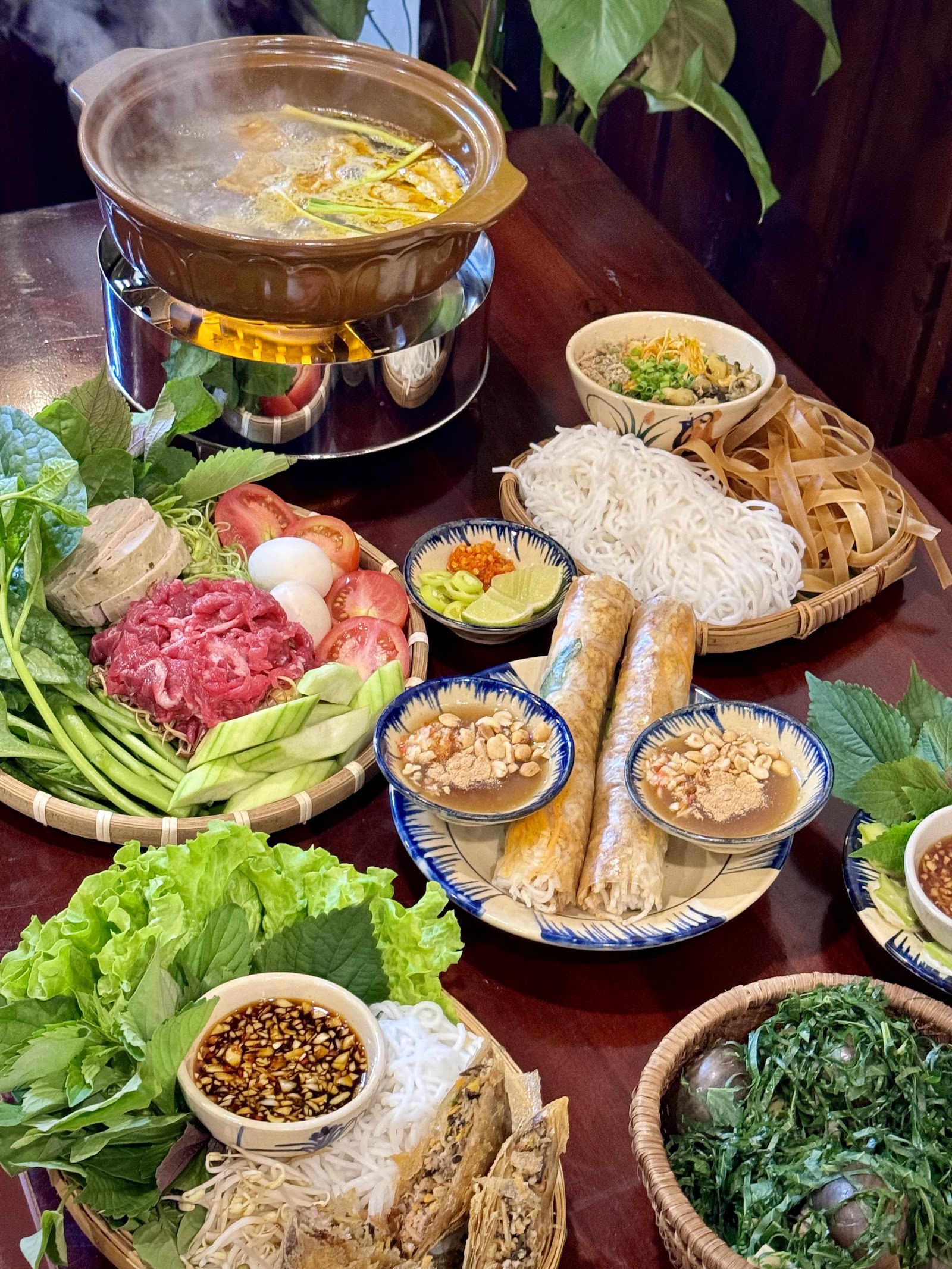 The Bún Riêu Nhà kitchen in the morning (pending the venue photo pass)