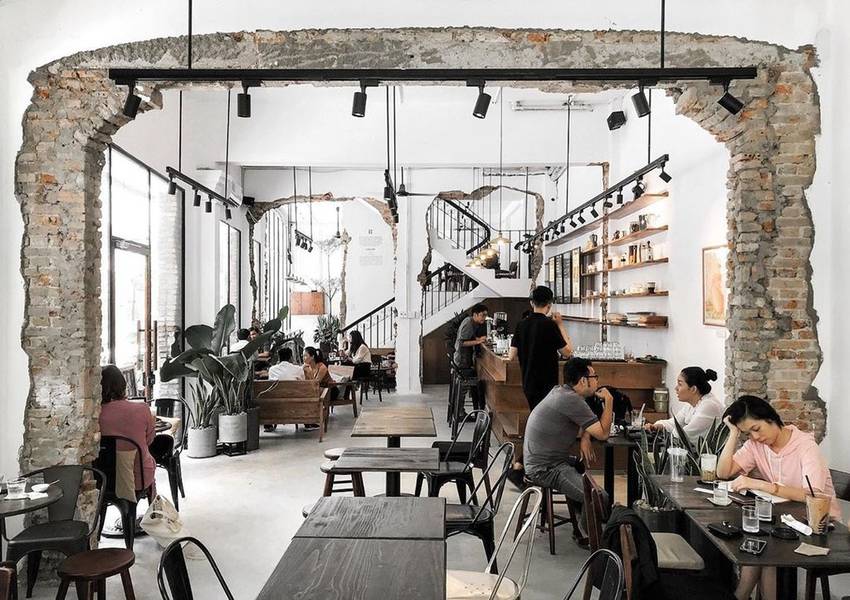 베란다 쪽에서 본 Coffee Hut 앞방