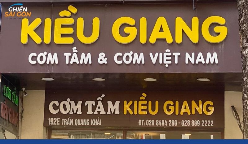 끼에우장 간판 — 쩐꽝카이 192E