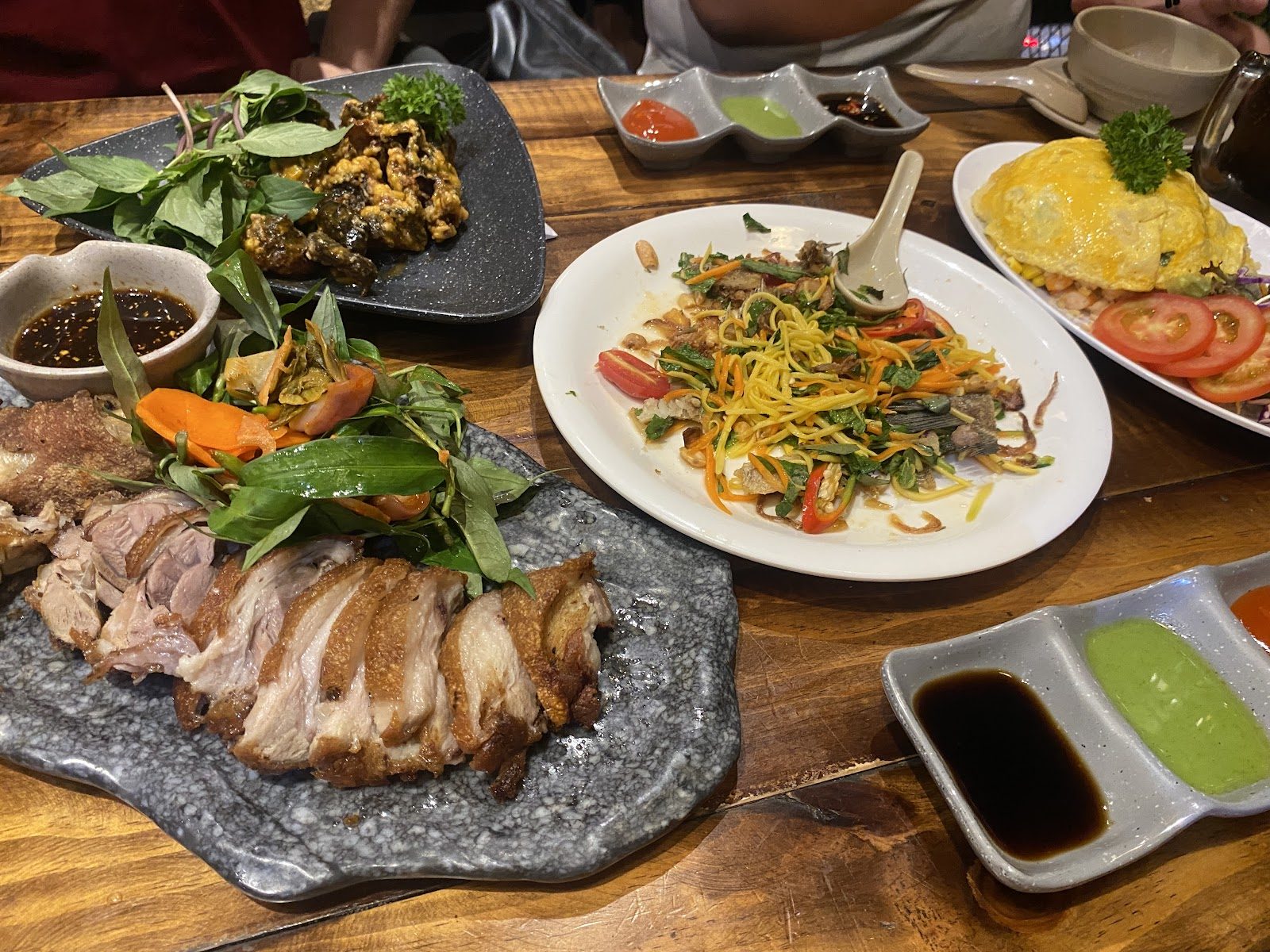 Stir-fried noodles and meat