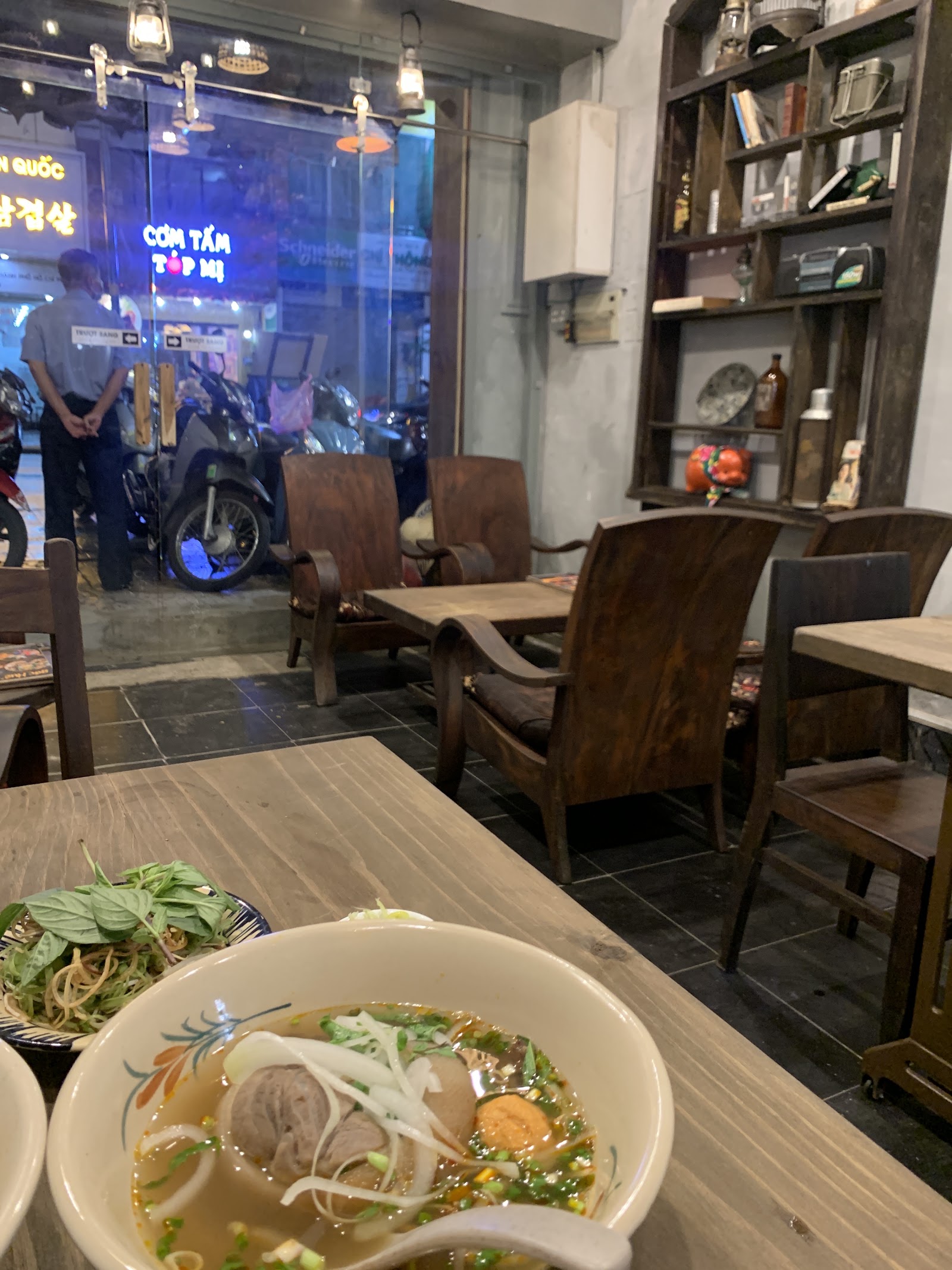 Mẹt chè Huế (đang chờ đợt chụp ảnh)