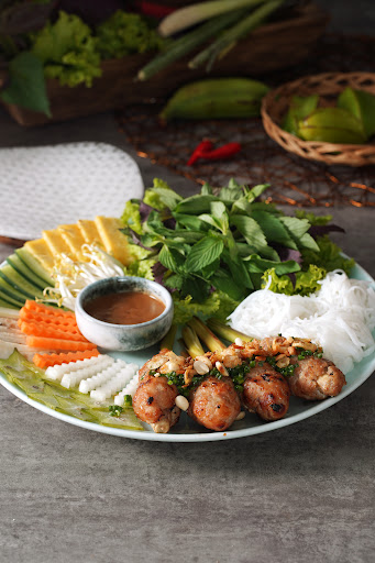 Món thịt heo kho nước dừa của Hoàng Yến