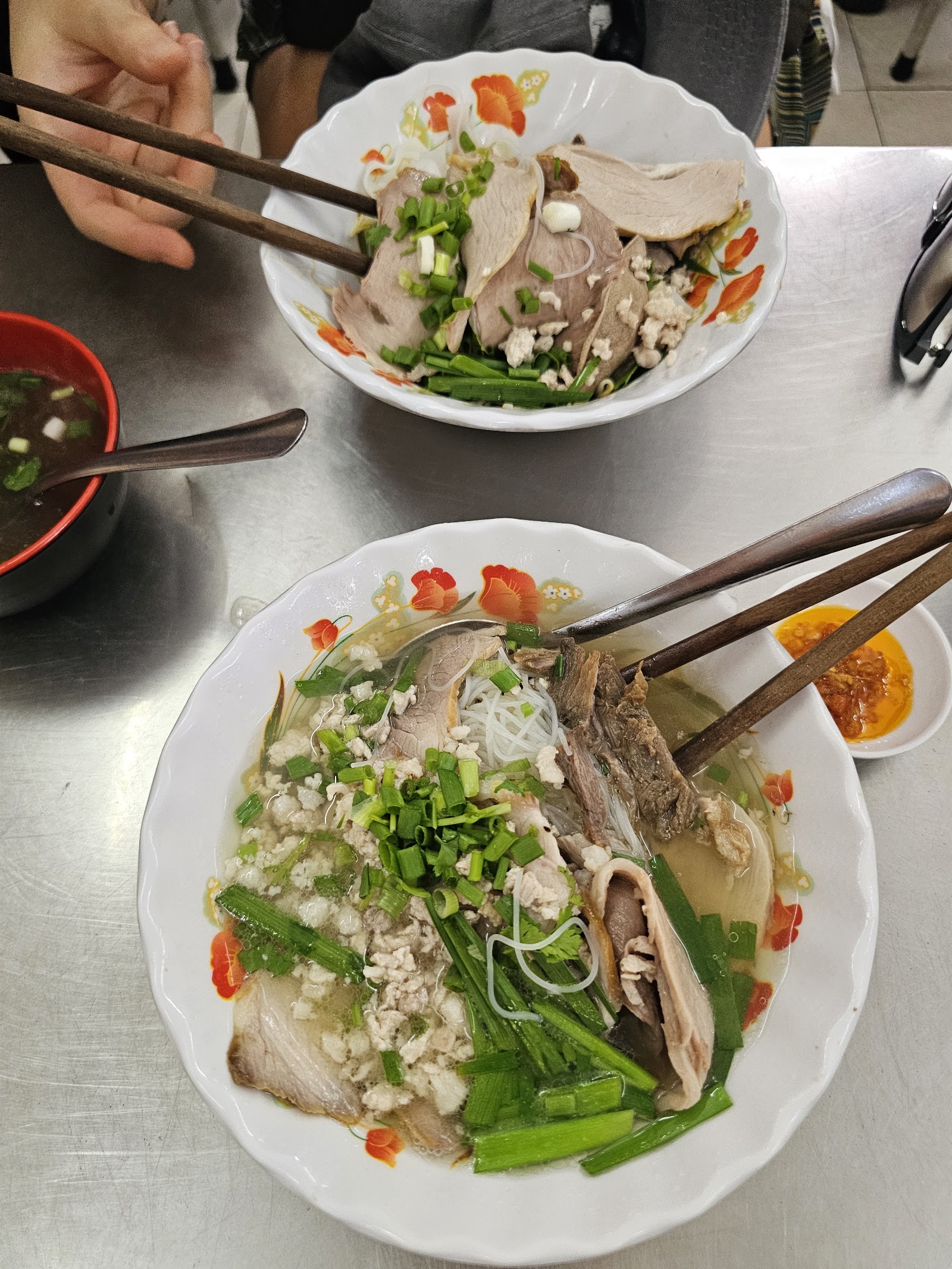 위에서 본 후티우 미