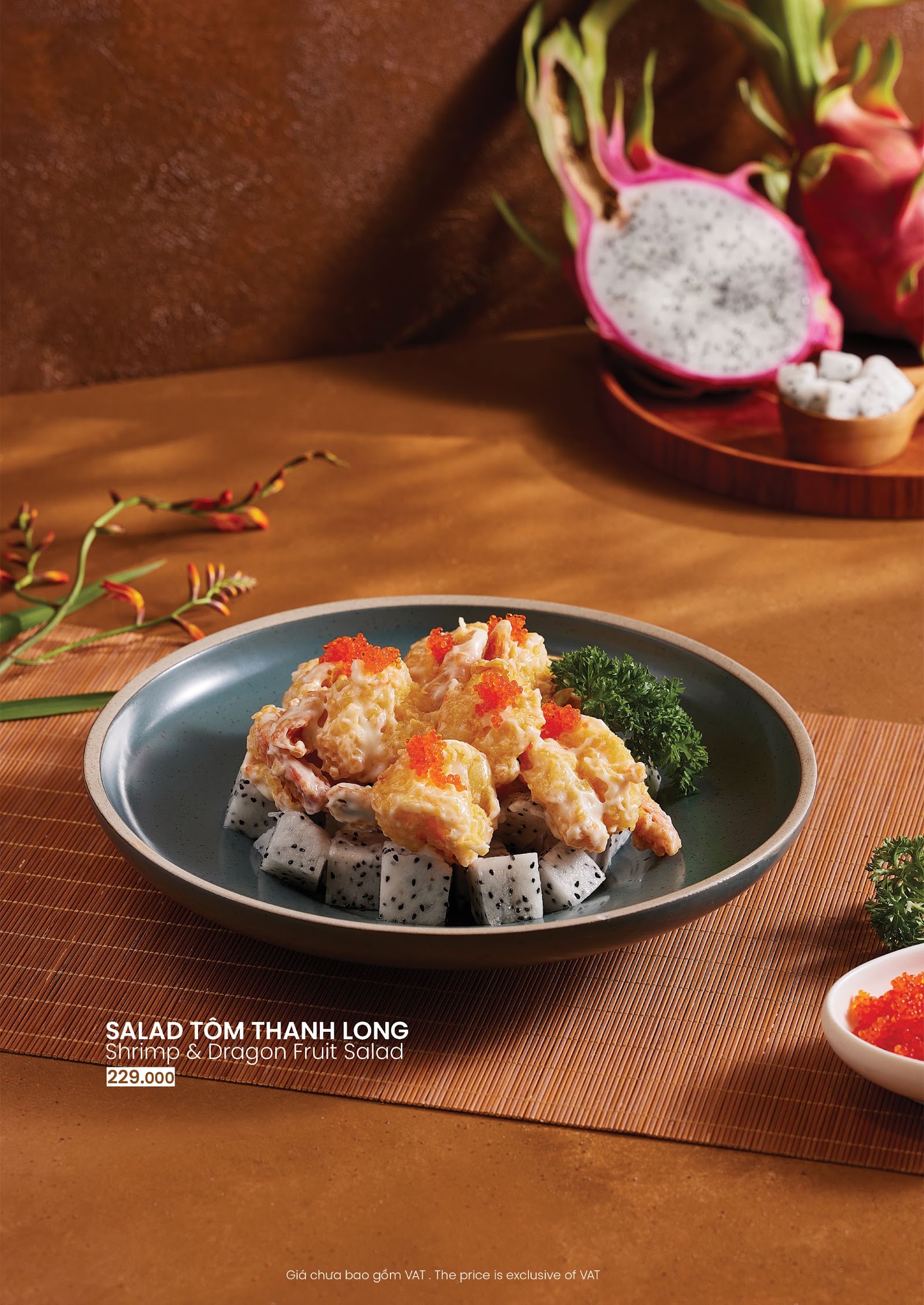 Salad tôm thanh long