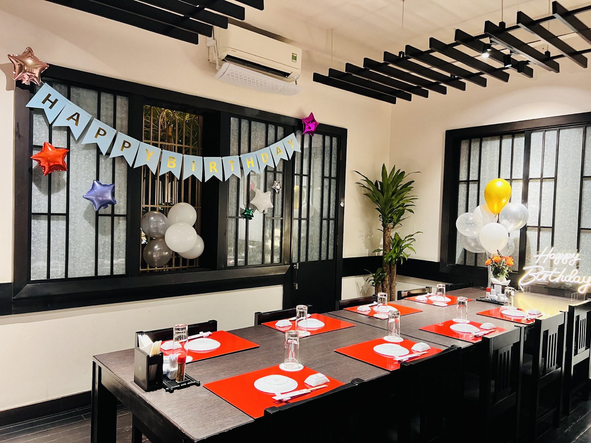 Phòng riêng với cửa shoji