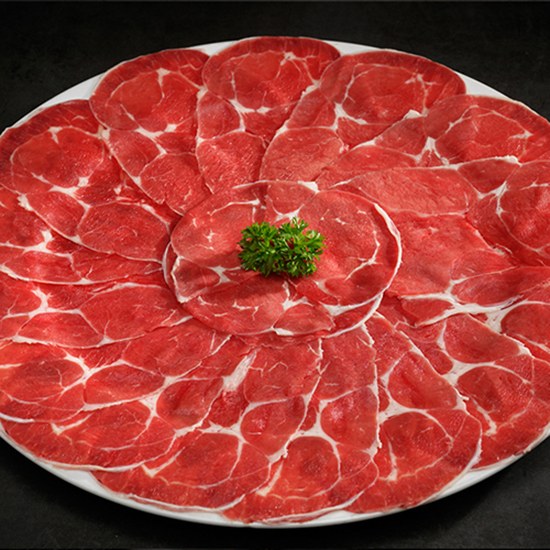 Thịt bò thái lát xếp hoa