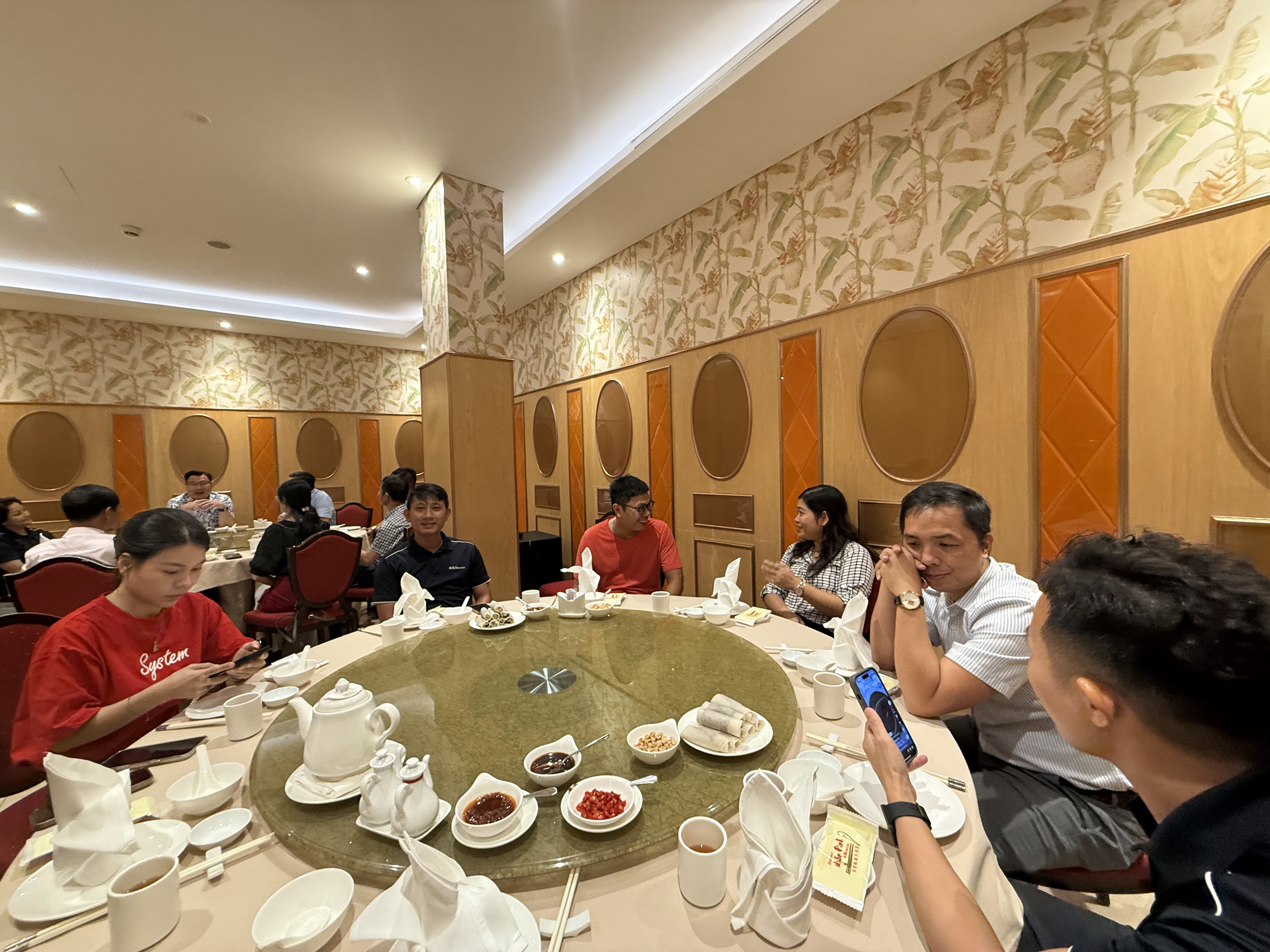 Ngan Dinh, 52-54-56 Dong Khoi
