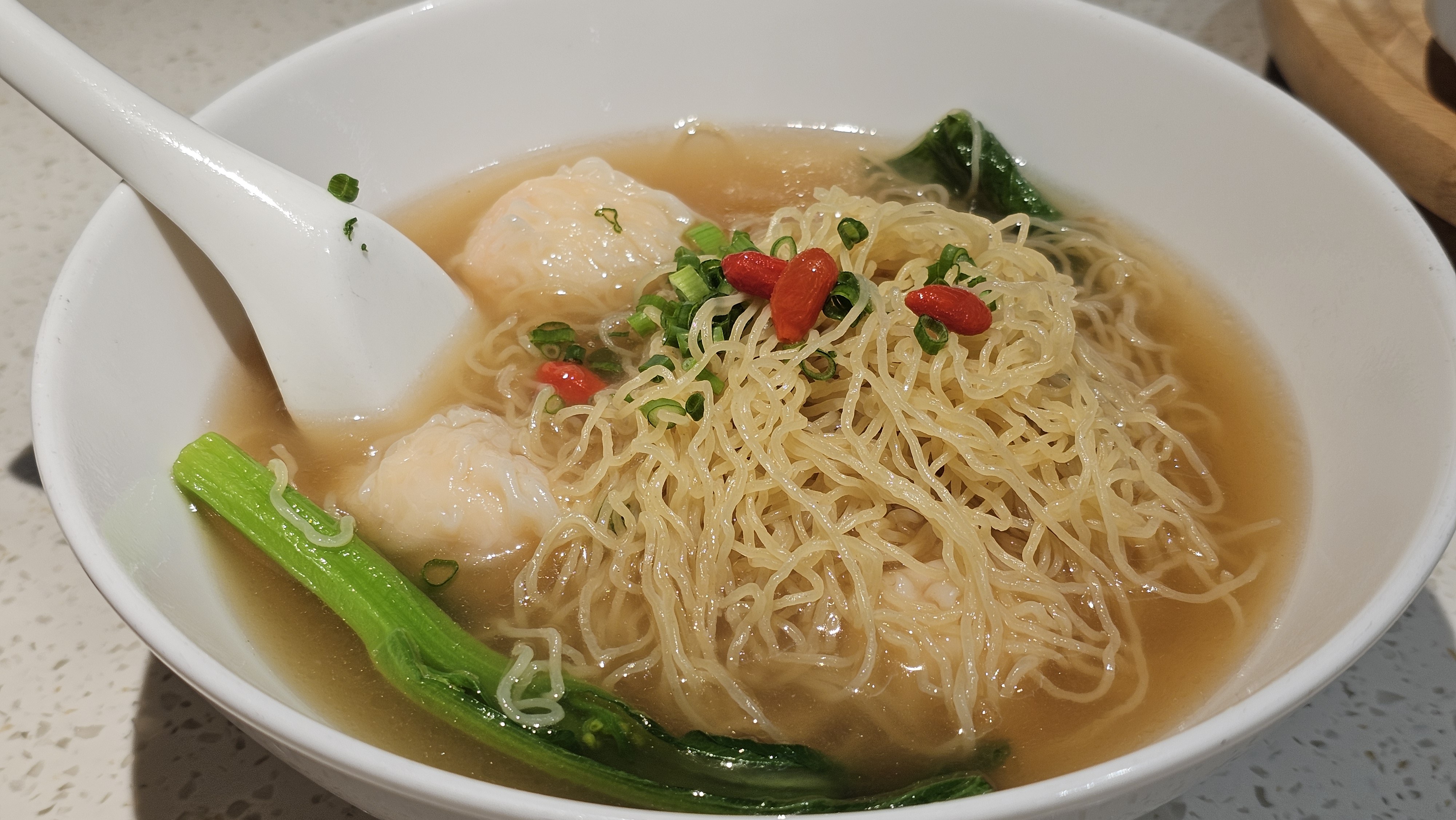 Mì hoành thánh