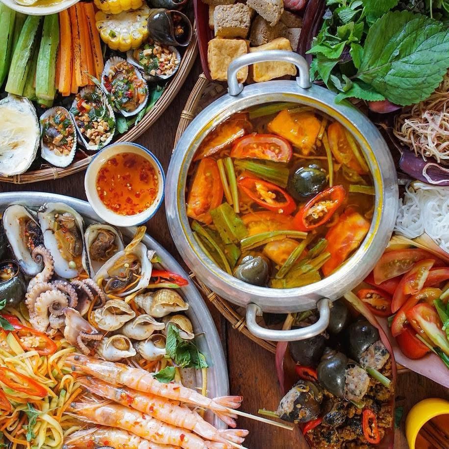 Ốc Chị Em의 요리