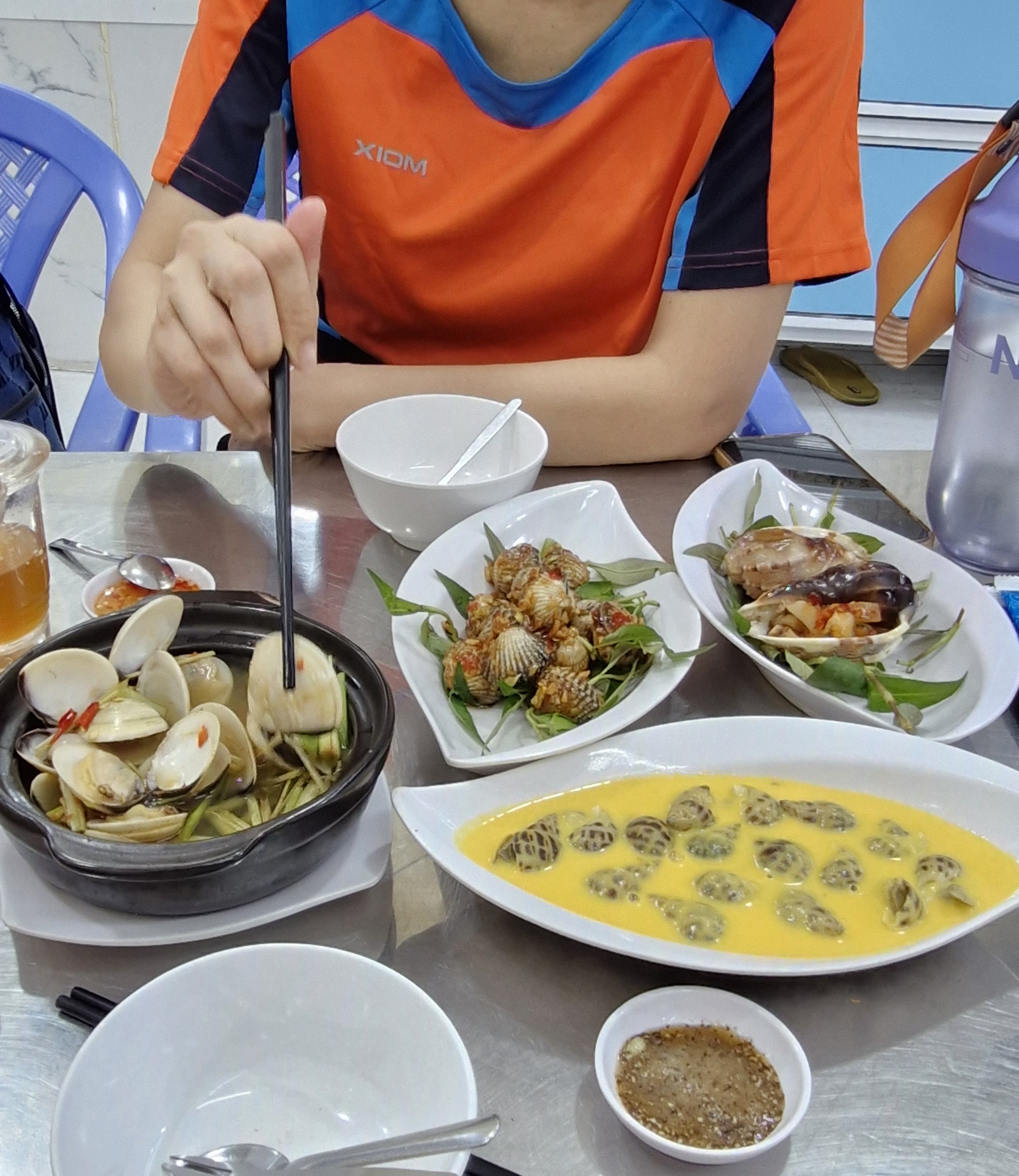 Ốc Ngân 내부
