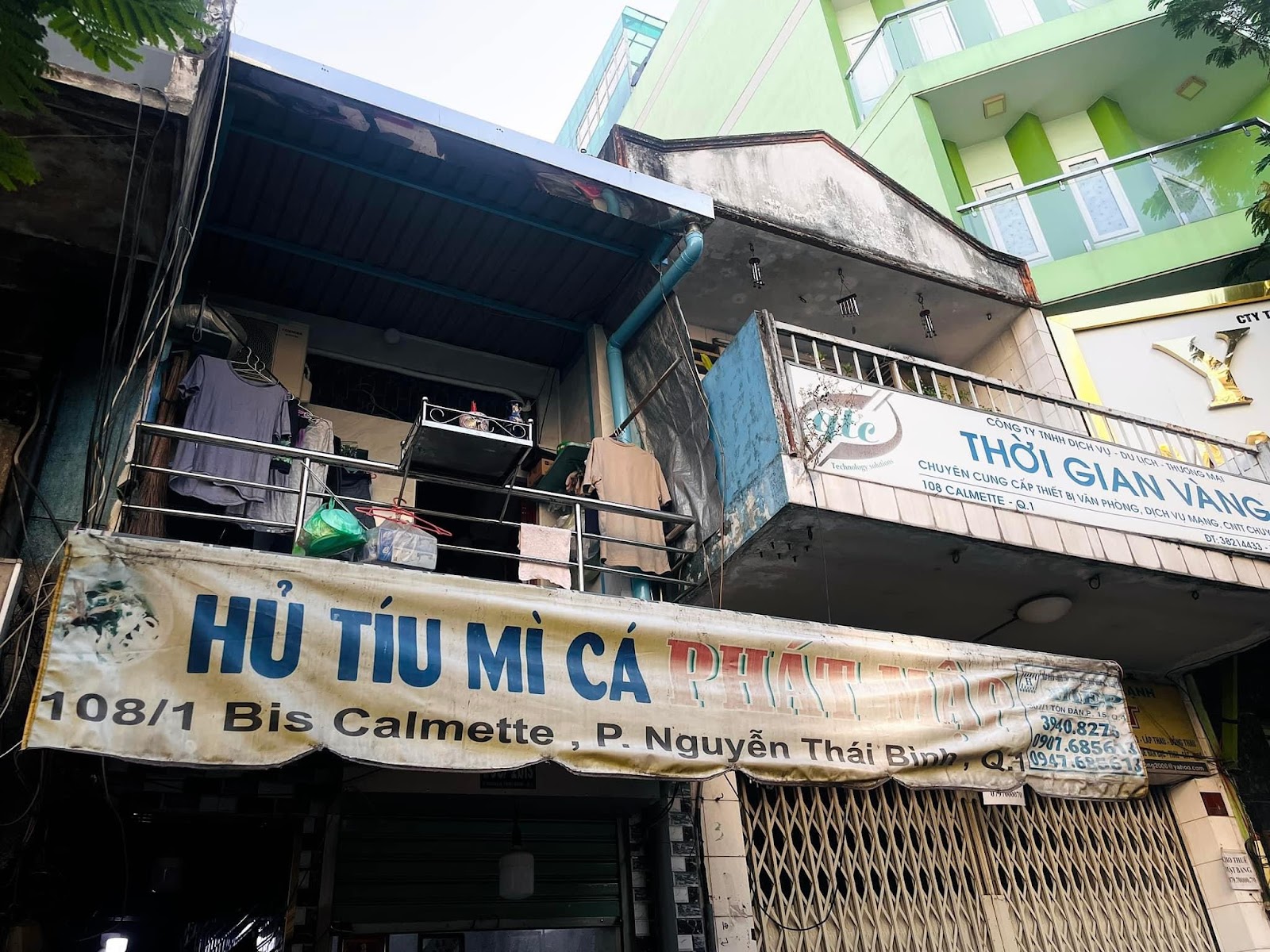 The Phát Mập storefront on Calmette Street in the morning