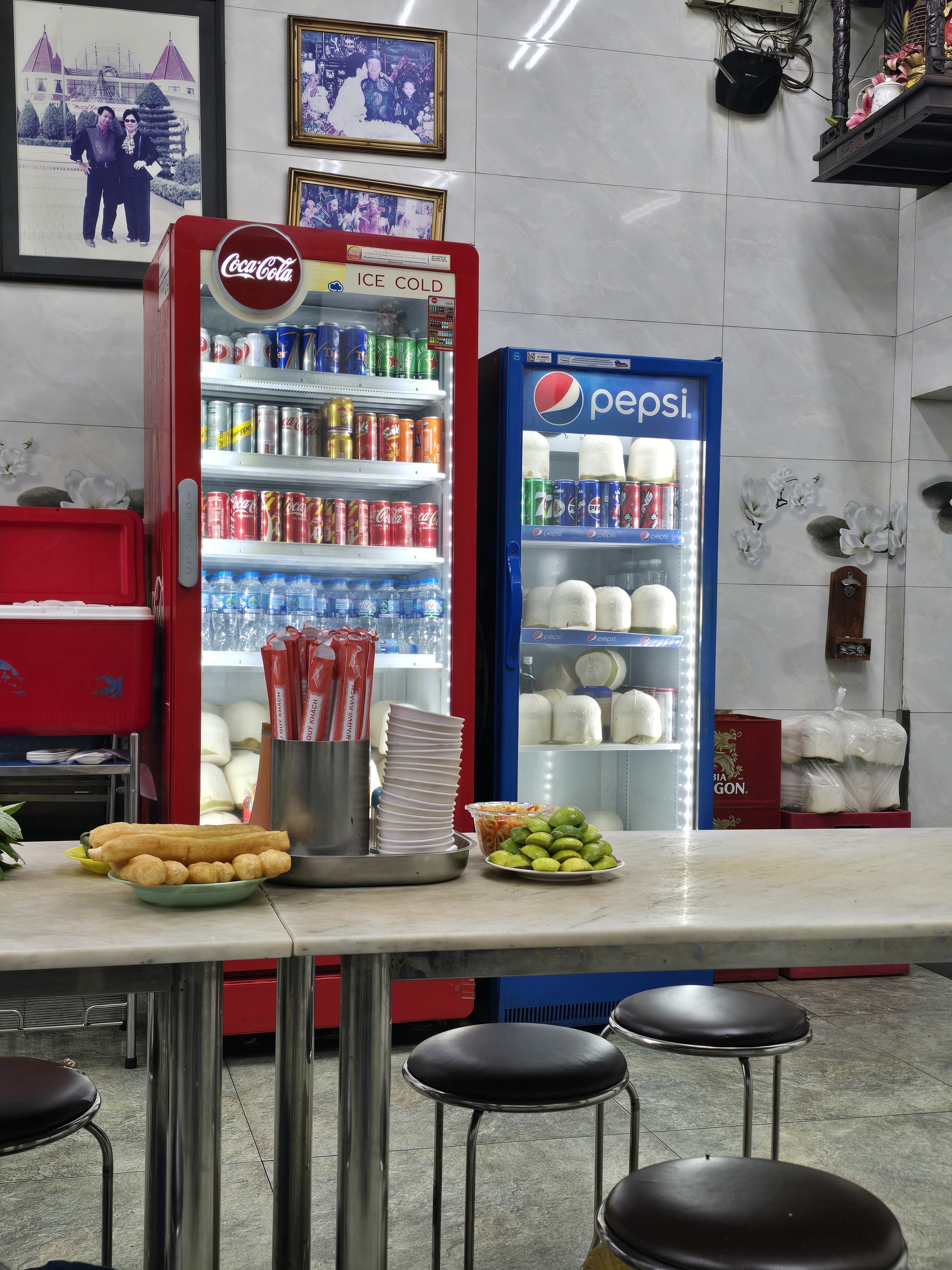 Inside Pho Hoa Pasteur