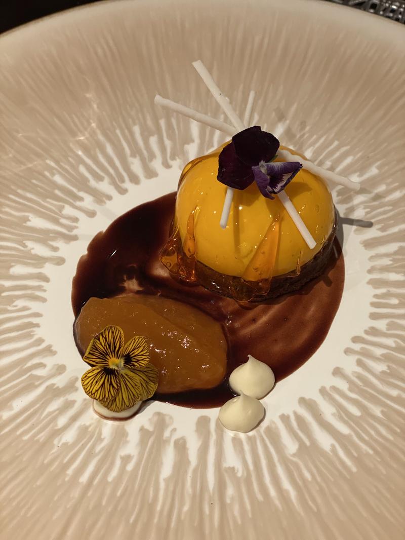 Mango dome dessert